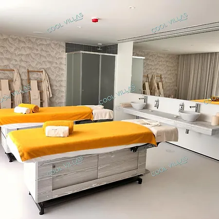 Blue Horizon-3pax Luxury *